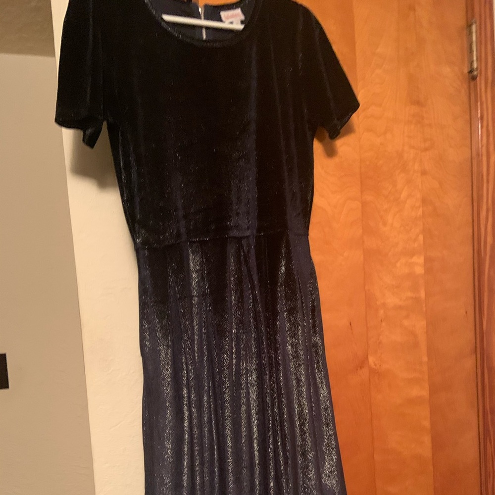 Large lularoe elegant amelia. Navy velvet